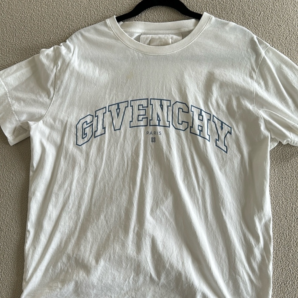 Men’s Givenchy Logo T-shirt